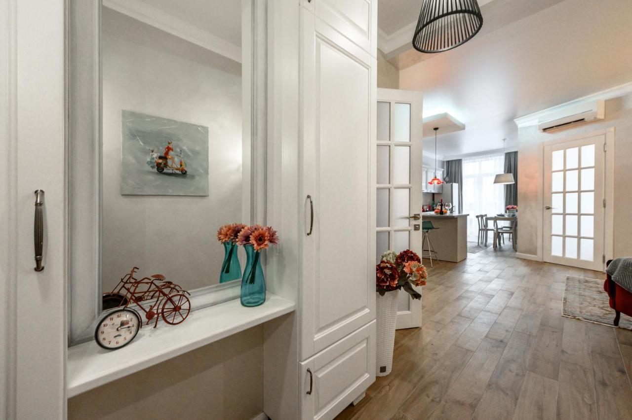 Arkadia Plaza Design Apartment 오데사 외부 사진